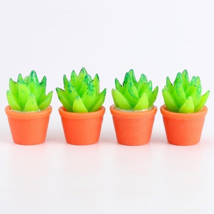 Миниатюра кукольная &laquo;Зеленый кактус&raquo;, набор 4 шт., размер 1 шт. &mdash; 1,5 &times; 2,5 &times; 1,5 см