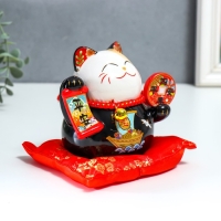 Копилка керамика "Манэки-нэко чёрный с веером и свитком" 9х8х11 см Копилка керамика "Манэки-нэко чёрный с веером и свитком" 9х8х11 см