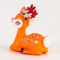 Миниатюра кукольная «Олень с цветами» Миниатюра кукольная «Олень с цветами»