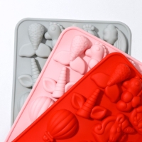 Форма для шоколада Доляна &laquo;Волшебство&raquo;, силикон, 23&times;16,5&times;2 см, 14 ячеек, цвет МИКС