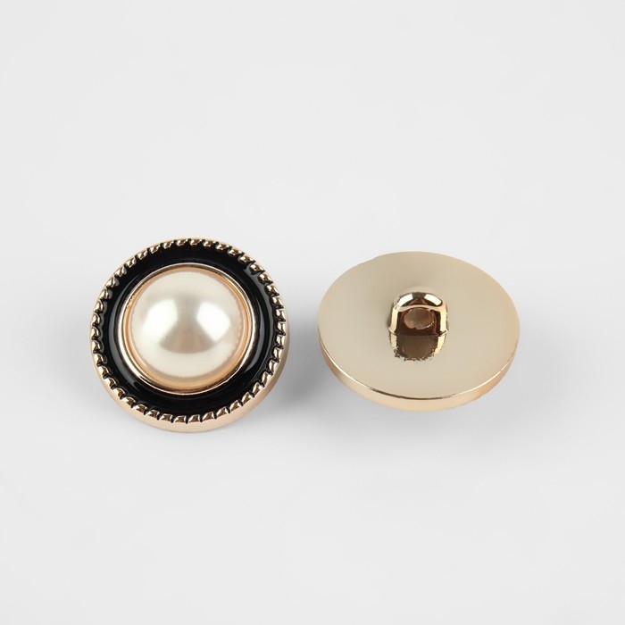 Набор пуговиц на ножке, d = 21,5 мм, 5 шт, цвет жемчужный/чёрный/золотой Набор пуговиц на ножке, d = 21,5 мм, 5 шт, цвет жемчужный/чёрный/золотой