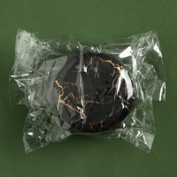 Ароматическая свеча из пчелиного воска &laquo;Тайны шика&raquo;, аромат сандал, 6 х 6 х 4 см.