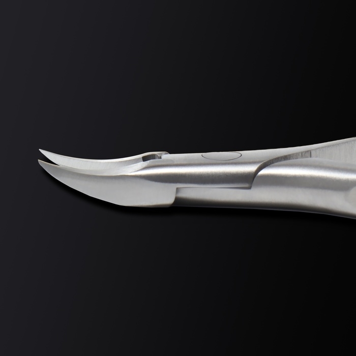 Кусачки педикюрные «Premium», 13 см, длина лезвия - 16 мм, цвет серебристый Кусачки педикюрные «Premium», 13 см, длина лезвия - 16 мм, цвет серебристый