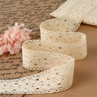 Кружево вязаное, 40 мм &times; 10 &plusmn; 1 м, цвет бежевый