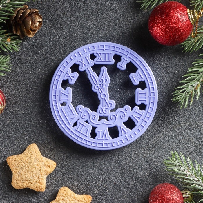 Форма для печенья &laquo;Куранты&raquo;, вырубка, штамп, 9.5&times;9.5 см, цвет сиреневый