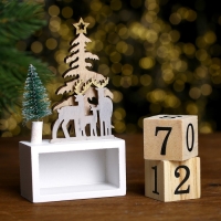 Вечный календарь «Ёлки и олени» 7 × 3,5 × 13 см Вечный календарь «Ёлки и олени» 7 × 3,5 × 13 см