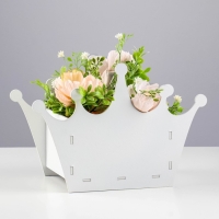 Кашпо деревянное "Корона" 16,4х23,4х13 см Кашпо деревянное "Корона" 16,4х23,4х13 см