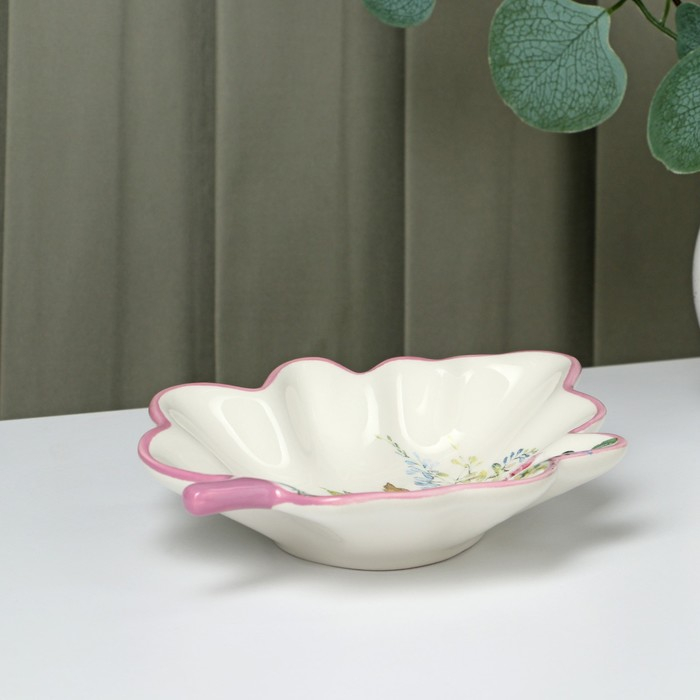 Блюдо сервировочное Доляна &laquo;Роза&raquo;, 21&times;15&times;4,5 см, цвет белый