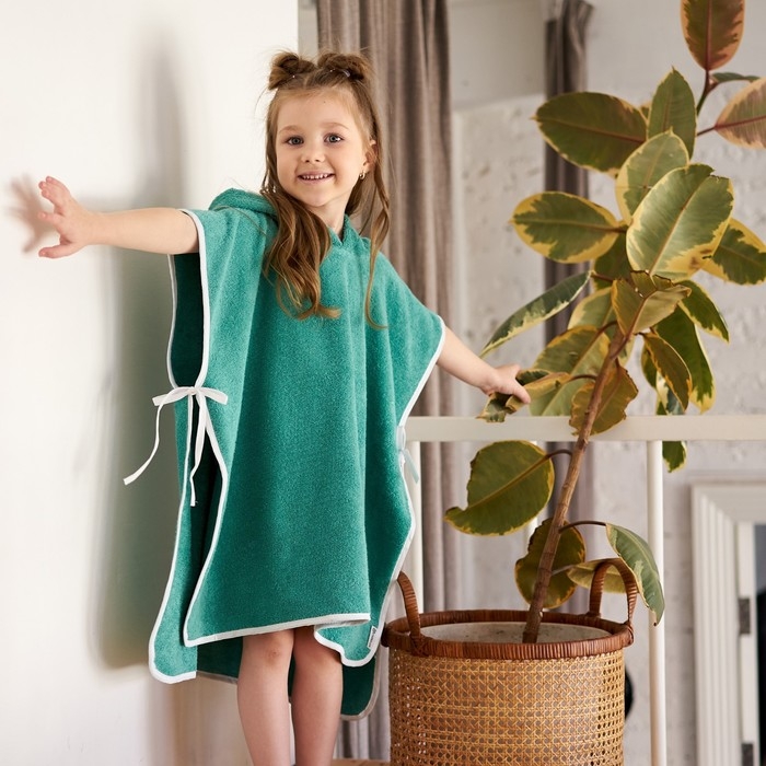 Полотенце-пончо Крошка Я &laquo;Гномик&raquo;, цвет зелёный, размер 24-32, 100 % хлопок, 320 г/м2
