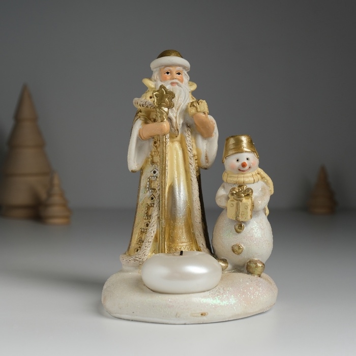 Подсвечник полистоун Подсвечник полистоун "Дед Мороз в коричневой шубе со снеговиком" d=3?5 см 10,3х9,8х14 см