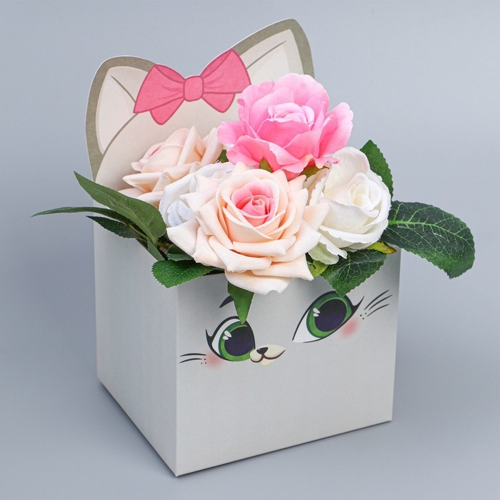 Коробки для мини букетов &laquo;Кисуля&raquo;, 12 &times; 20 &times; 10 см