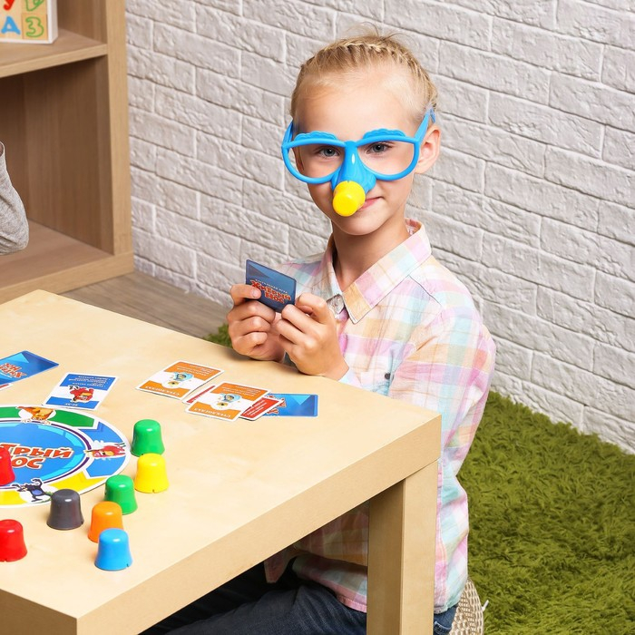 Настольная игра &laquo;Хитрый нос&raquo;, с карточками, 2-4 игрока, 6+