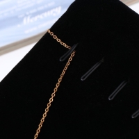 Подставка под кулоны, цепи, 6 крючков, 19,5&times;11,5&times;7 см, цвет чёрный