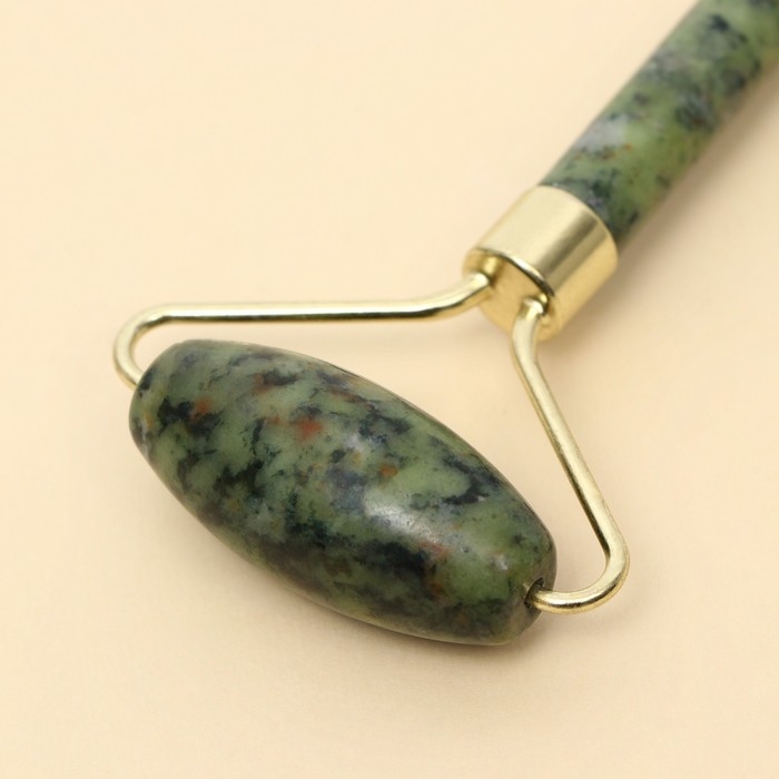 Массажер для лица, гуаша набор &laquo;Насладись моментом&raquo;, 14 х 20 см, кальцит и серпентин