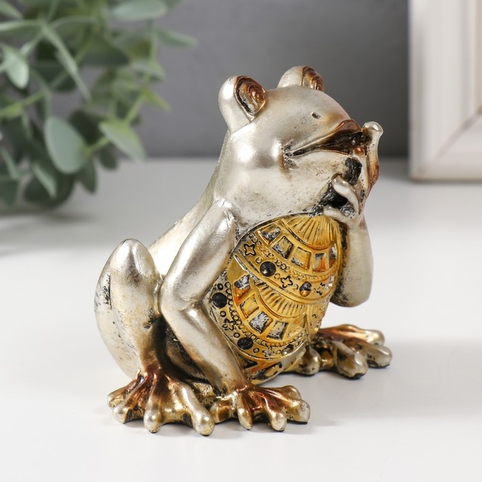 Сувенир полистоун "Удивленная лягушка" светлое золото МИКС 10,3х6,3х8 см