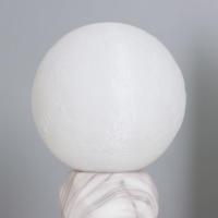 Лампа настольная "Амани" 1х40Вт Е14 белый 11,5х11,5х28см Лампа настольная "Амани" 1х40Вт Е14 белый 11,5х11,5х28см