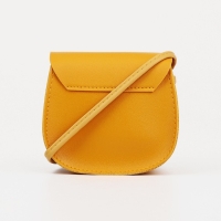 Сумка детская для девочки на магните, длинный ремень, цвет жёлтый