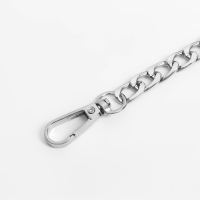 Цепочка для сумки, плоская, с карабинами, алюминиевая, 9 &times; 14 мм, 60 см, цвет серебряный