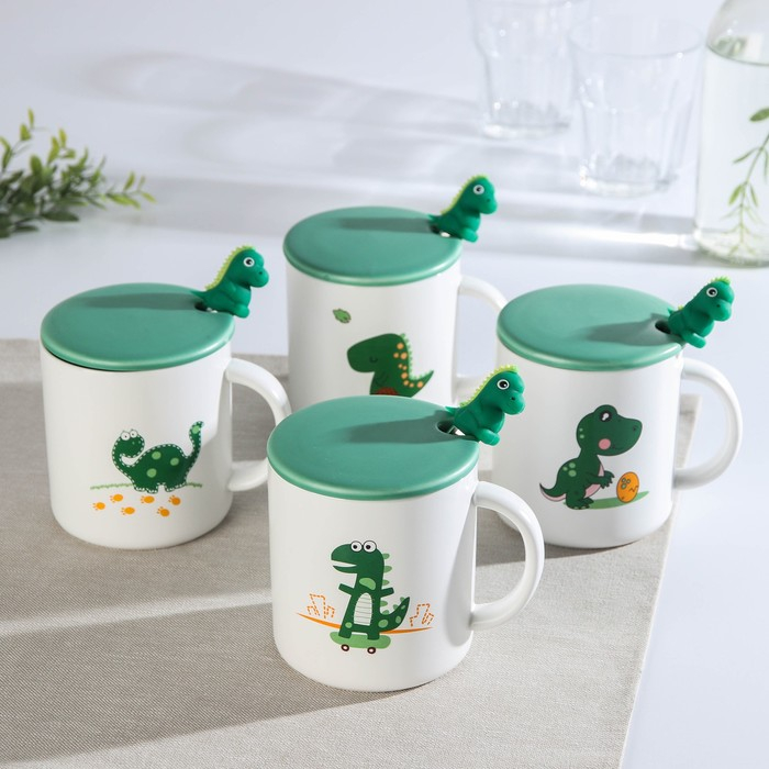 Кружка керамическая с крышкой и ложкой «Дино», 320 мл, рисунок МИКС Кружка керамическая с крышкой и ложкой «Дино», 320 мл, рисунок МИКС