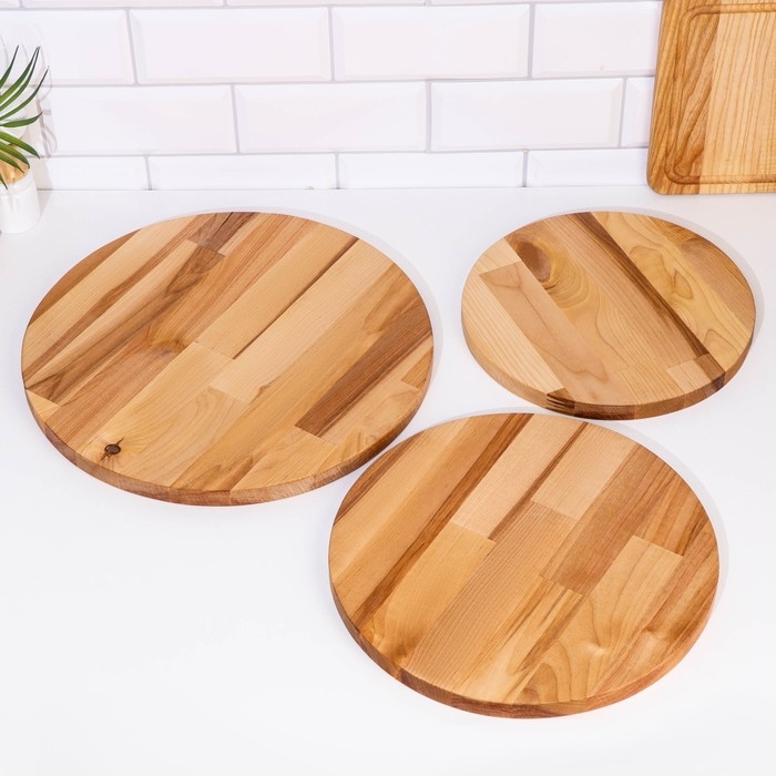 Набор досок разделочных Набор досок разделочных "Круг" в кассете D=35х1,8;30х1,8;25х1,8 см