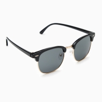 Очки солнцезащитные "OneSun", uv 400, дужка 14 см, ширина 14.3 см, линза 4.3 х 5 см Очки солнцезащитные "OneSun", uv 400, дужка 14 см, ширина 14.3 см, линза 4.3 х 5 см