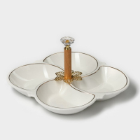 Менажница керамическая 4 ячейки &laquo;Богема&raquo;, 21&times;3,3 см, цвет белый