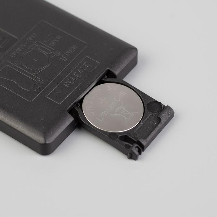 Cветодиодная лента Uniel с пультом ДУ, 3 м, IP20, SMD5050, 30 LED/м, 5 В, RGB Cветодиодная лента Uniel с пультом ДУ, 3 м, IP20, SMD5050, 30 LED/м, 5 В, RGB