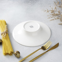 Тарелка фарфоровая для пасты Magistro «Бланш», 200 мл, d=20,5 см, цвет белый Тарелка фарфоровая для пасты Magistro «Бланш», 200 мл, d=20,5 см, цвет белый