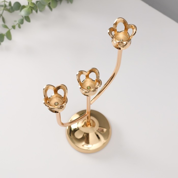 Подсвечник металл на 3 свечи Подсвечник металл на 3 свечи "Цветник" d=2 см золото 16х9х36 см