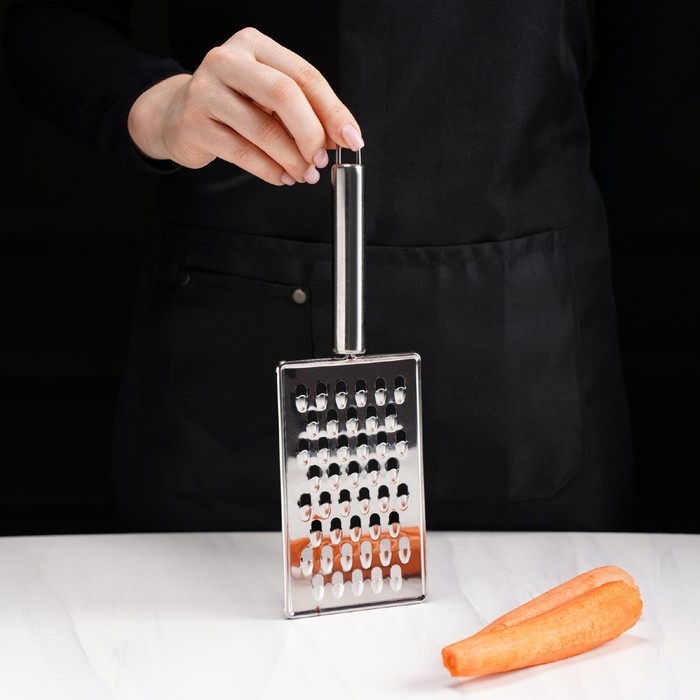 Тёрка для сыра крупная Доляна &laquo;Металлик&raquo;, 14&times;8 см, с ручкой, цвет серебристый