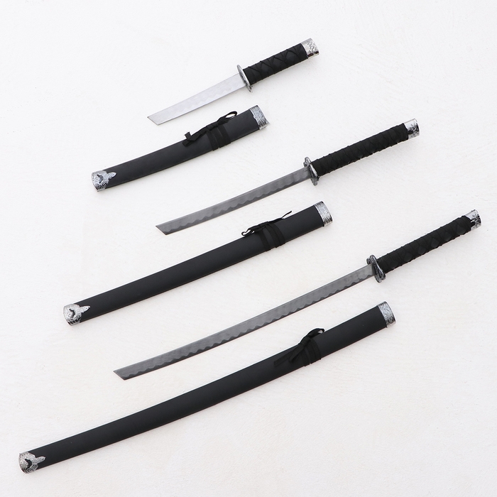 Сув. изделие катаны 3в1 на подставке, ножны кожзам, черная 47/70/89см Сув. изделие катаны 3в1 на подставке, ножны кожзам, черная 47/70/89см