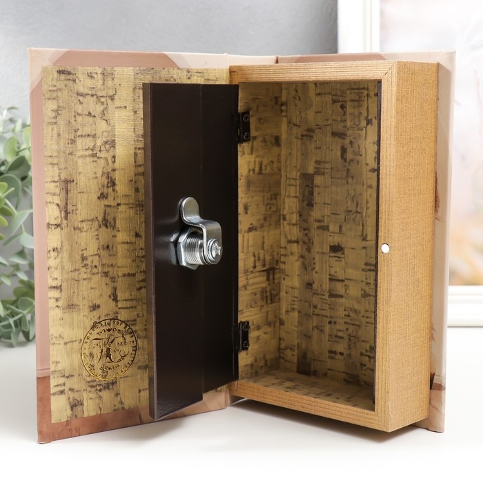 Сейф-книга дерево кожзам Сейф-книга дерево кожзам "Интерьер" 21х13х5 см