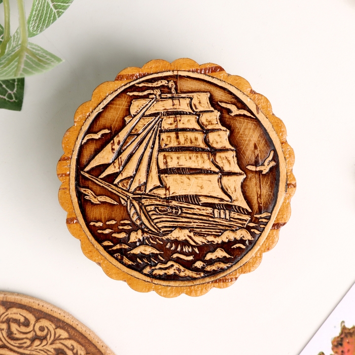 Шкатулка Шкатулка "Парусник" , 60 х 35 мм, береста