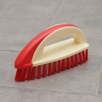 Щётка - утюжок Доляна, 17&times;6&times;8,5 см, цвет МИКС