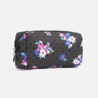 Косметичка на молнии, цвет чёрный Косметичка на молнии, цвет чёрный