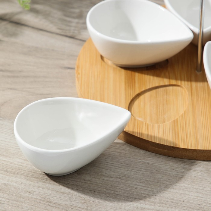 Набор салатников керамических на деревянной подставке &laquo;Эстет. Лепесток&raquo;, 5 предметов: 90 мл, цвет белый