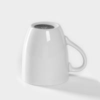 Кружка фарфоровая &laquo;Бельё&raquo;, 300 мл, глазурированный край