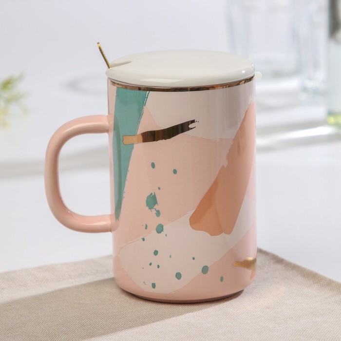 Кружка керамическая с крышкой и ложкой &laquo;Анабель&raquo;, 350 мл, рисунок МИКС