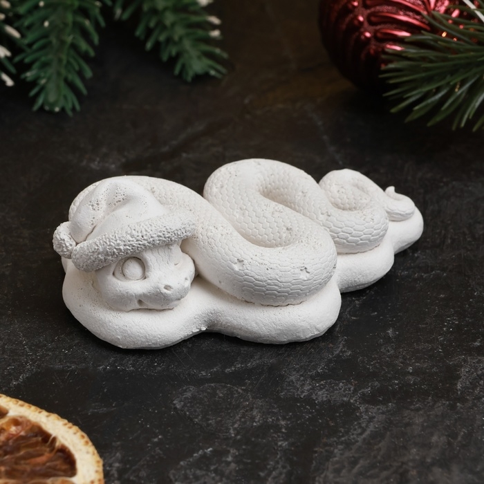 Новый год. Символ 2025. Фигура для раскраски "Змея в колпаке", 8,5 х 6 х 3 см