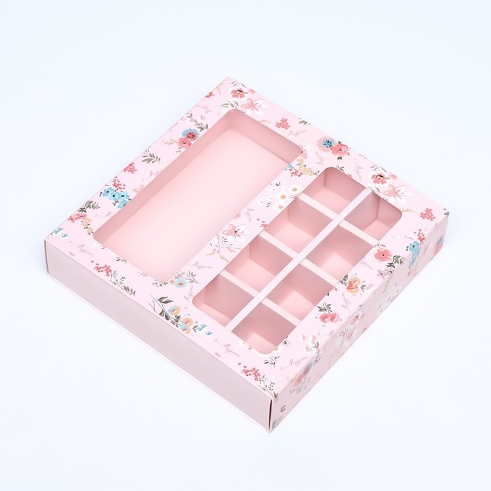 Коробка для 8 конфет + шоколад, с окном , "Цветы" 17,7 х 17,8 х 3,8 см. Кондитерская упаковка