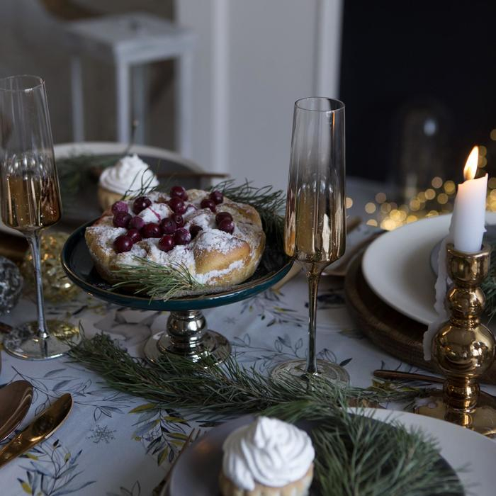 Скатерть Скатерть "Этель" Snow animals 149х220см с ГМВО, 100%хл, 190г/м2