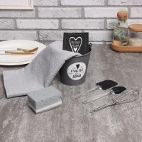 Набор подарочный &laquo;Милый дом&raquo;: ведро, полотенце 35х60, лопатка, кисть, венчик,губка