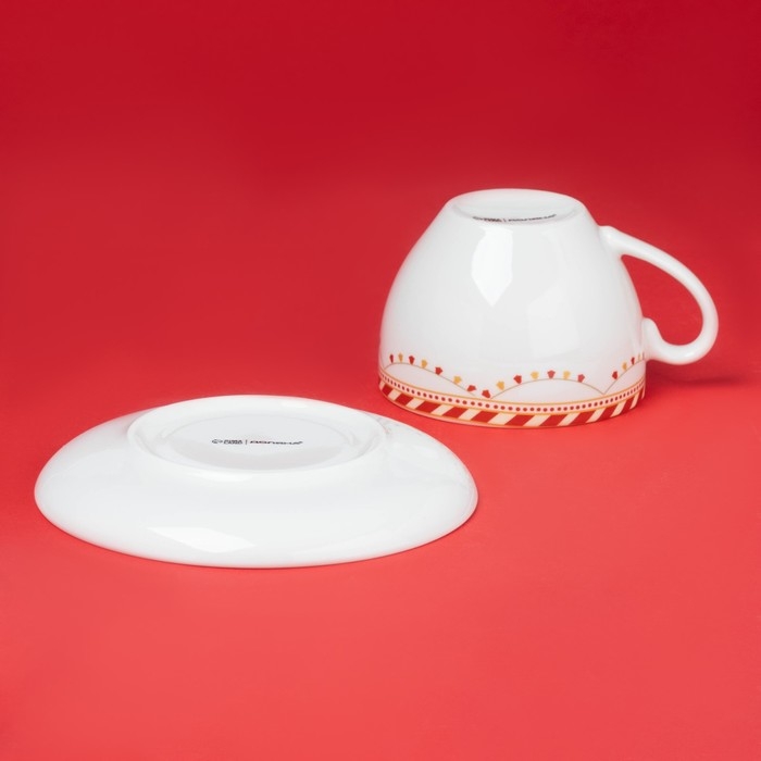 Новогодняя чайная пара Доляна &laquo;Парк аттракционов&raquo;, 2 предмета: чашка, блюдце, фарфор, цвет белый