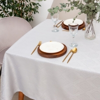 Скатерть Этель "Винтаж" цв.серебро, 142*180 +/-3 см, 115 &plusmn;10 гр,100% п/э