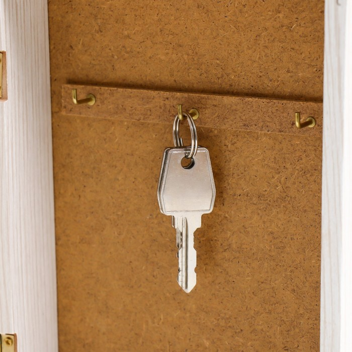 Ключница "Вензеля" 15х21 см молочный дуб МИКС