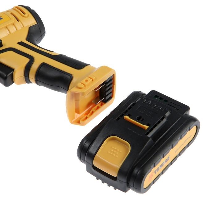 Шуруповерт ТУНДРА, патрон БЗ до 10 мм, LED, 2 х Li-ion 1.3 Ah 20V, 350/1250 об/мин, 28 Н*м Шуруповерт ТУНДРА, патрон БЗ до 10 мм, LED, 2 х Li-ion 1.3 Ah 20V, 350/1250 об/мин, 28 Н*м