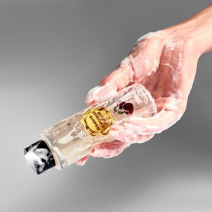 Новогодний подарочный набор косметики &laquo;Новый год у ворот&raquo; для душа и ванны, золотая серия