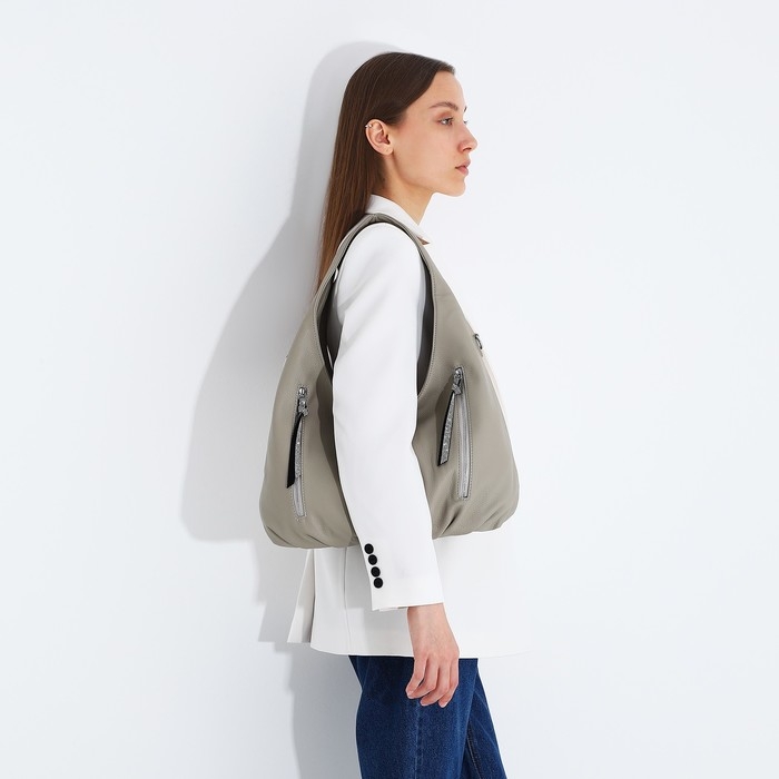 Сумка-мешок на молнии, 3 наружных кармана, цвет серый Сумка-мешок на молнии, 3 наружных кармана, цвет серый