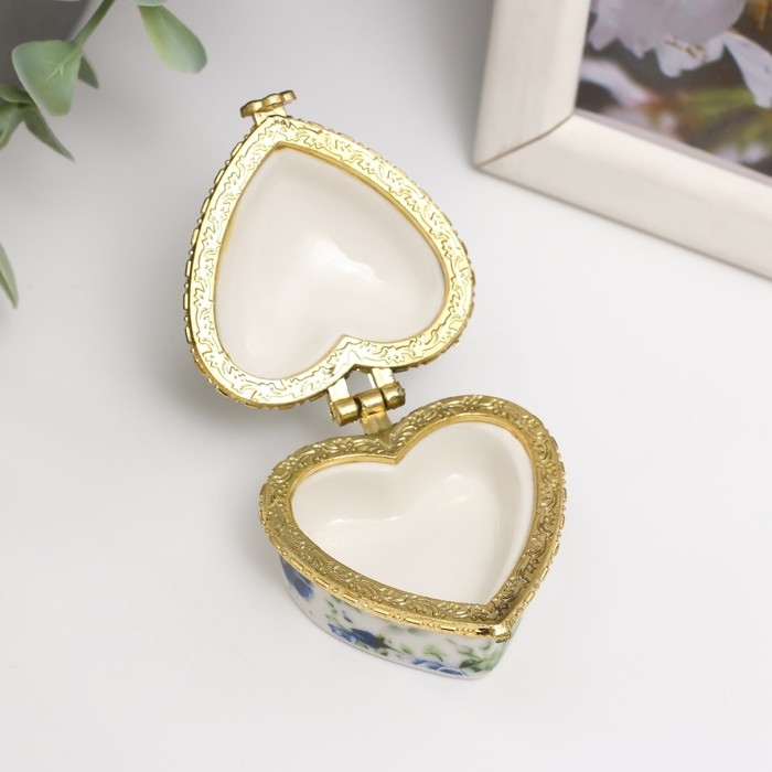 Шкатулка керамика сердце Шкатулка керамика сердце "Синие розы" 4,2х4,7х3 см