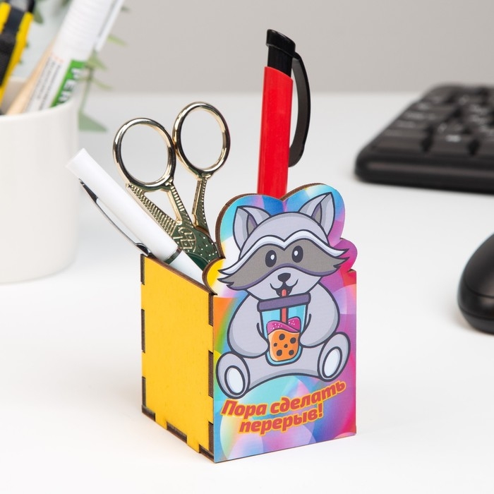 Карандашница Карандашница "Пора сделать перерыв!" енот, 6х6х10 см